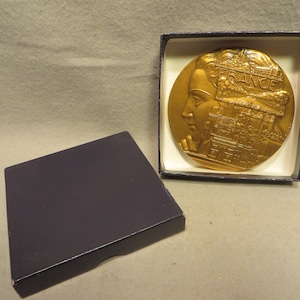 Vintage Touristic France Bronze Medal By P. Turin - 1980 Minting in Original Box