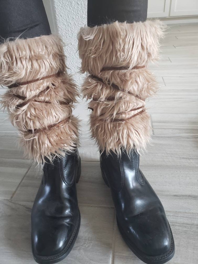 Viking Leg bands Leg Bracers faux fur and leather leg bands Cosplay LARP Leg band Faux Fur Leg bands Costume Barbarian Leg bands