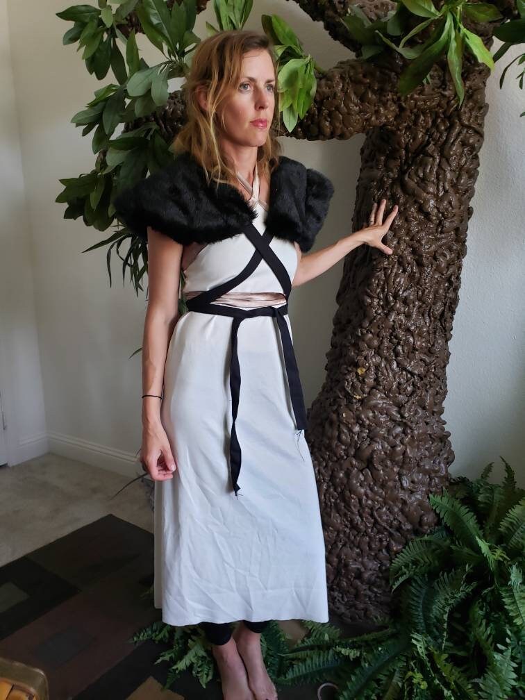 Viking Halloween Costume Female 2022 Faux Fur Shawl Viking Costume Viking Woman Costume Faux Fur Etsy India