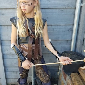 Viking warrior, Girl Viking warrior, Girl Halloween costume, Viking Cosplay, LARP warrior female warrior, Girl Warrior, Girl Viking costume