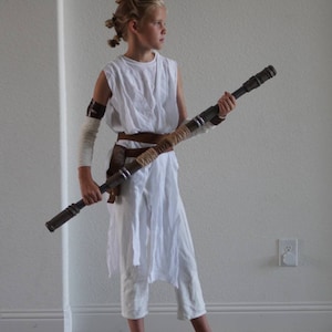 Girls Rey Star Wars Inspired Costume, Girls Rey Inspired Outfit, The Rise of Skywalker, The Force Awakens, The Last Jedi, Girls Rey Costume