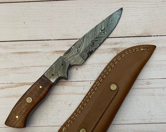 Christmas Gift - 9" Hand Made Damascus steel hunting camping fishing knife, with Walnut wood Handle & Brass Pins - Gift For Him And Her