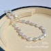 see more listings in the Baroque pearl necklace section