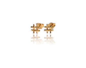 18k solid gold earrings, 18K solid gold studs earrings, Gold studs earrings with 18k gold stamp