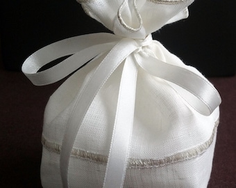 Wedding bag White gift bag Guests bag Linen bag White linen wedding bag Gift bag