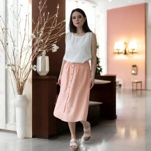 Breezy Summer Style: Linen Tank Top Loose Blouse for Women - Comfortable and Chic