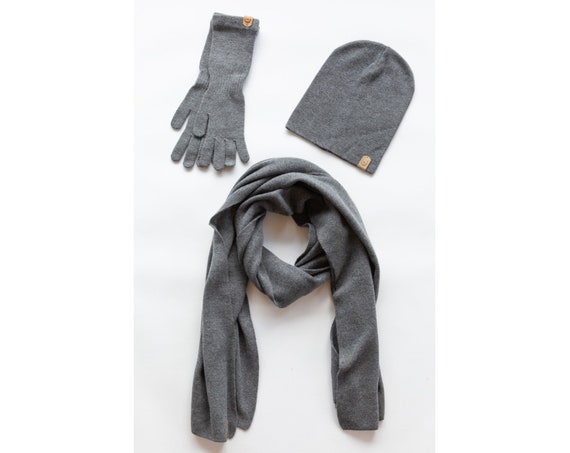 Gift for Her Cashmere Set Hat Cashmere Scarf Winter Gloves  display picture 2