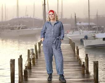 Effortlessly Chic: Women's Loose Linen Jumpsuit and Oversized Overalls for Garden Adventures