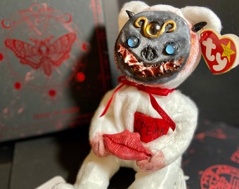 OOAK Iwa the Mouthless | Clayface art doll | Scary Bloody Teddy Bear Gore