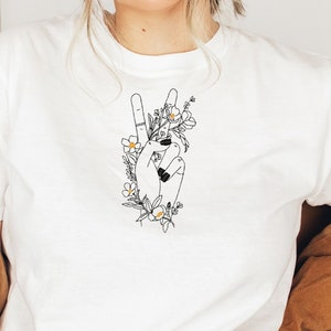 Chemise brodée Floral Peace Hand Sign, Chemises Hippie pour femmes, Chemise symbole de paix, Boho pour femmes, Chemise Boho mignonne pour femmes, Chemise à fleurs