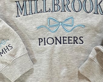 Custom College Bow Embroidered Sweatshirt, Crewneck University Sweatshirt, College Hoodie, Preppy, Coquette College, Graduation Gift