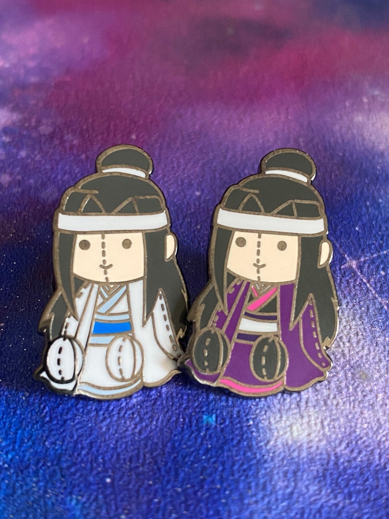 Lan Xichen Enamel Pin