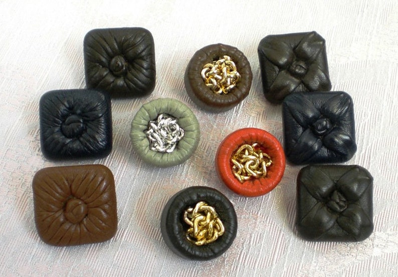 Exclusive leather buttons 50s jewelry buttons leather vintage buttons image 1