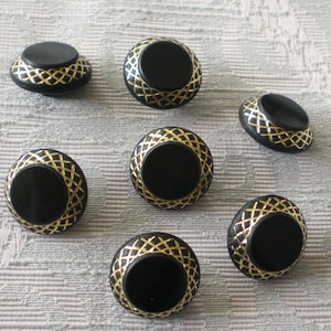 7 glass buttons vintage buttons patterned black gold