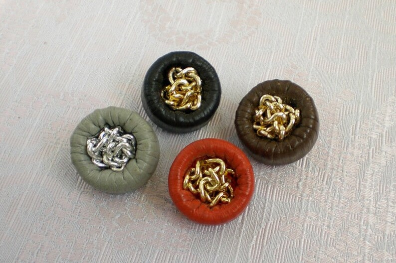 Exclusive leather buttons 50s jewelry buttons leather vintage buttons image 3
