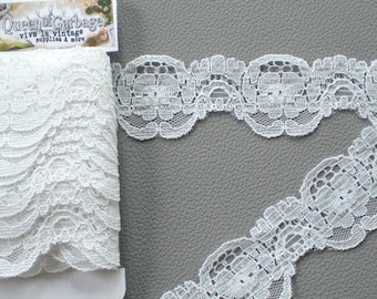 Very old white decorative lace 5 m lace Lace border Austrian lace Vintage lace