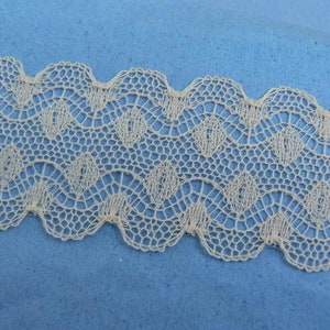 3 m French lace salmon lace trim lingerie lace vintage lace image 3