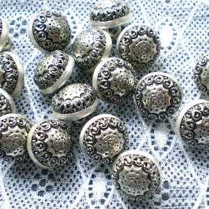 10 metal buttons 13 mm eyelet buttons buttons with eyelet vintage buttons traditional buttons