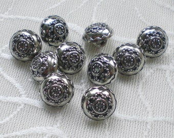10 silver-colored plastic buttons with decoration small buttons 10 mm