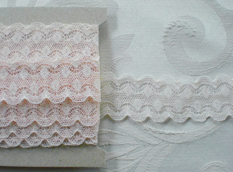 3 m French lace salmon lace trim lingerie lace vintage lace image 2