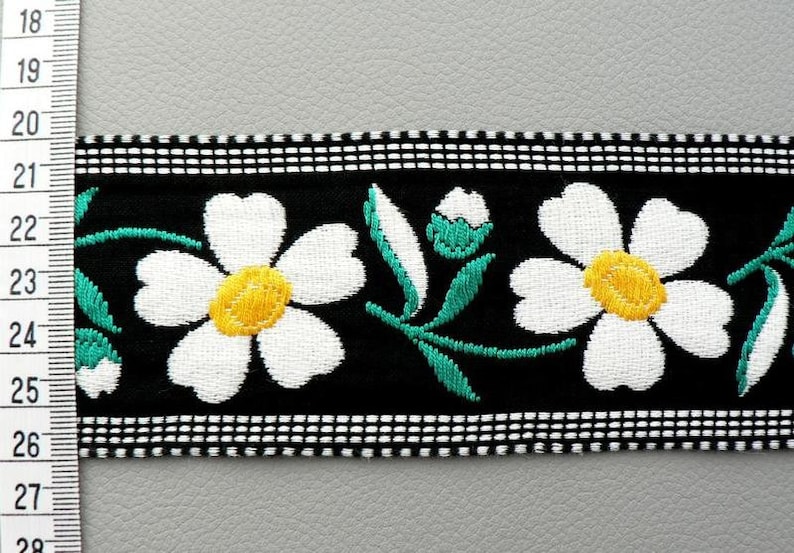 Woven ribbon marguerite border flower border flower border image 1