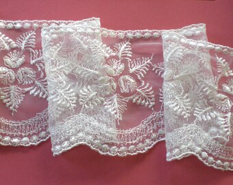 Wide tulle lace off white cream lace trim vintage lace trim arched trim arched lace