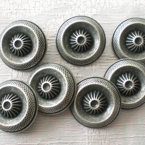 9 large metal buttons 30 mm shank buttons vintage buttons
