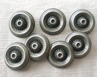 9 large metal buttons 30 mm shank buttons vintage buttons