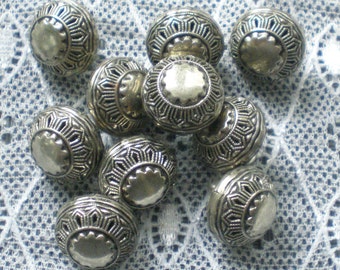 10 metal buttons 14 mm shank buttons buttons with eyelet vintage buttons traditional buttons