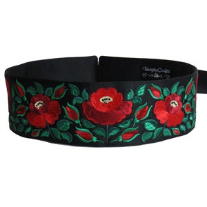 Ceinture brodée Maky, ceinture florale, ceinture folklorique.