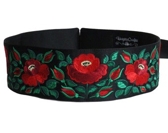 Ceinture brodée Maky, ceinture florale, ceinture folklorique.