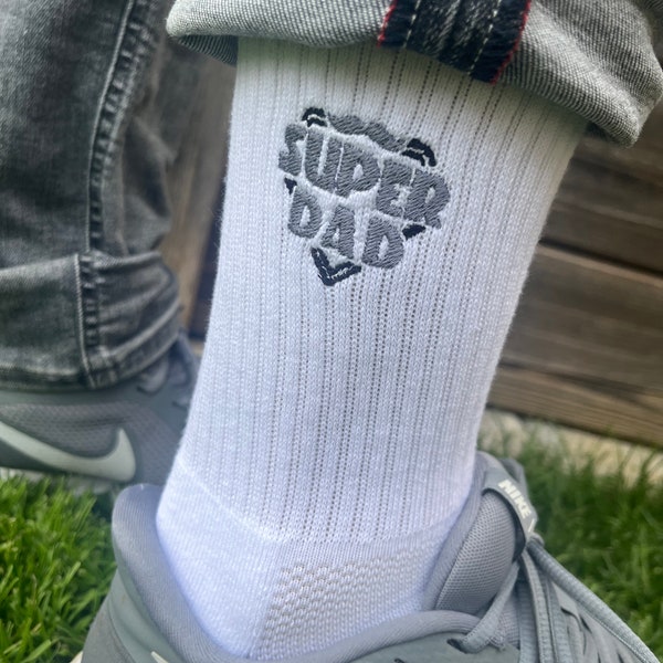 Super DAD - Socken bestickt