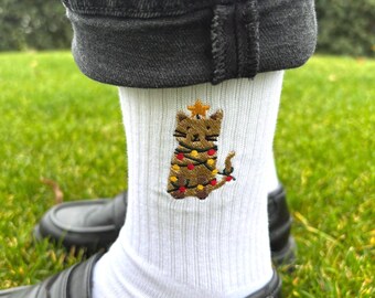 Embroidered Christmas Socks – Cat Motif with Star & Fairy Lights | Gift for Cat Lovers | Christmas Cat Embroidery | Xmas Socks