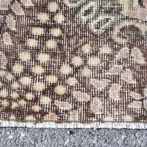 Handknotted rug, Oushak rug, Vintage rug, Oiental rug, Bohemian rug, Anatolian rug, Tribal rug, Natural wool carpet shops 5.5 x 8.8 Ft Cod7920