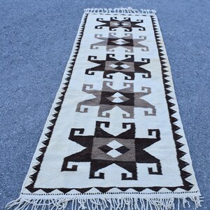 Runner kilim rug, Turkish vintage rug, Handmade boho kilim rug, Entryway rug, Oriental rug, Beige and brown kilim, 3.1 x 10.6 ft RS6766