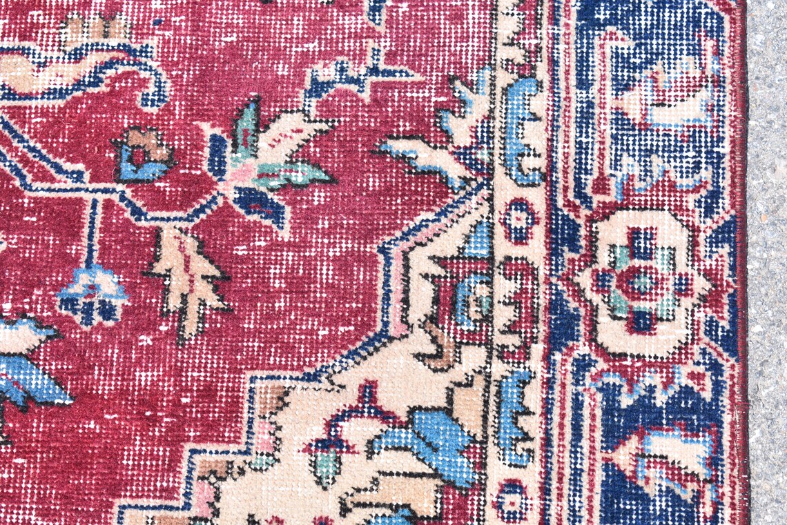 Vintage rug red rug turkish rug 4.4 x 8.2 ft livingroom Etsy
