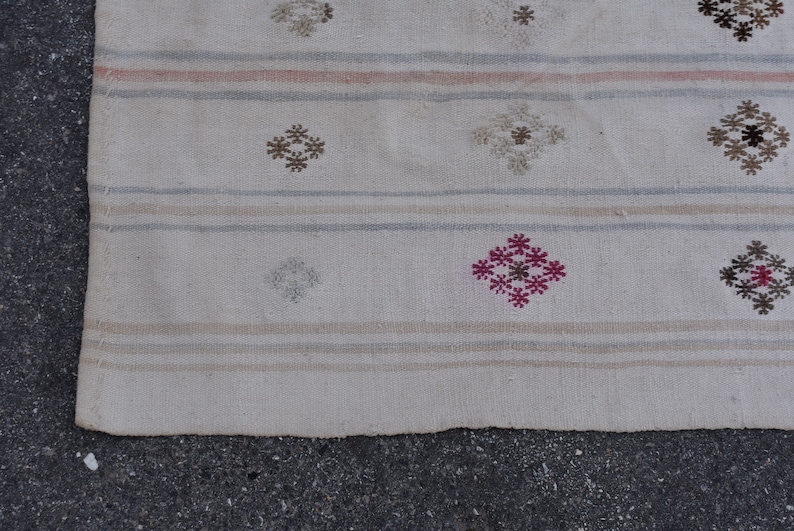 kilim rug vintage kilim rug anatolian kilim rug 5.7 x 8.9 ft rustic decor oushak kilim turkish area kilim rug oversize kilim rug Cod1699