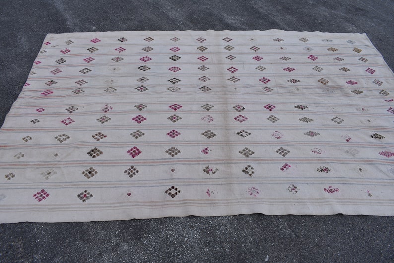 kilim rug vintage kilim rug anatolian kilim rug 5.7 x 8.9 ft rustic decor oushak kilim turkish area kilim rug oversize kilim rug Cod1699