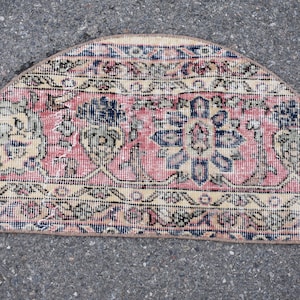 Turkish rug, Anatolian small rug 2.7 x 1.3 ft Decorative rug, Home decor rug, Vintage rug, Handmade rug, Decorative rug, Area rug RS8012