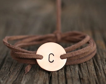 Bracciale iniziale in rame, Bracciale avvolgente, Gioielli iniziali, Regalo di Natale per lei, Acri di ottobre, Gioielli di nome, Regalo della nuova mamma, Baby Shower