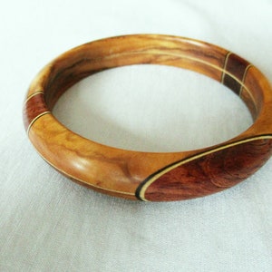 Bangles, bracelet