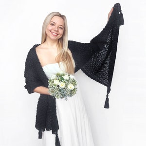 Bridal shawl black, cover up, wedding bolero, mohair knitted shawl, black capelet, cape, wedding wrap for bridesmaid for winter wedding