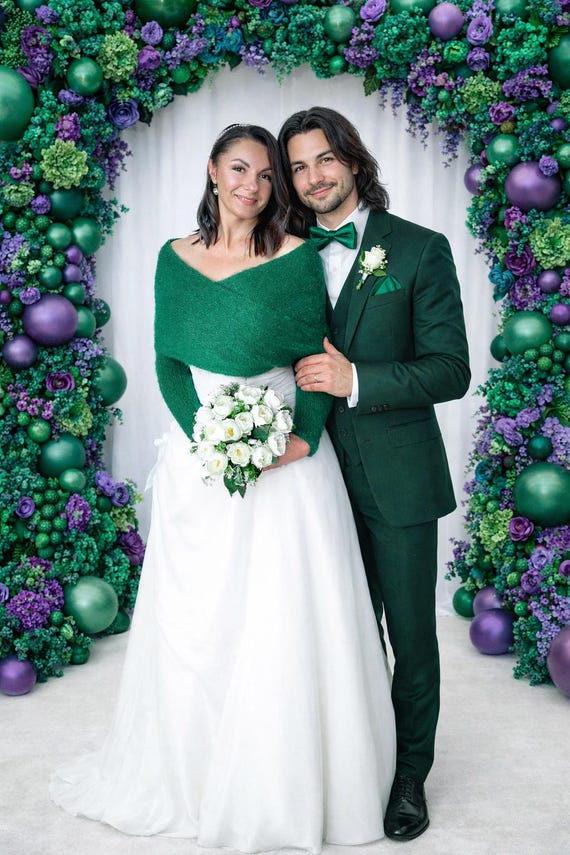 Emerald Green Bridal Shrug: Soft Wedding Cover-Up for Bridesmaid, Vegan Friendly