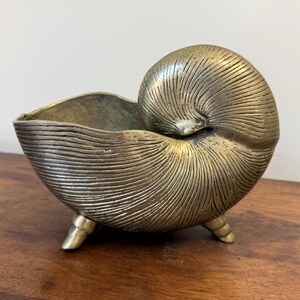 Brass Nautilus Shell Planter Cachepot Footed Vintage MCM Hollywood Regency 8"