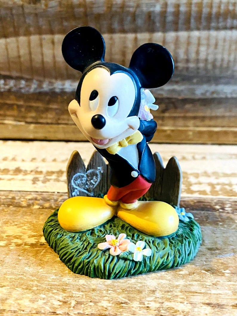 Figurine Mickey Mouse Danbury Mint Calendrier perpétuel Disney Février image 1