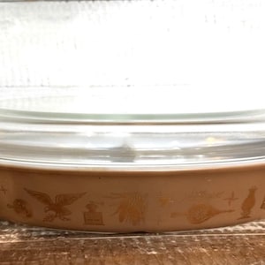 Vintage Pyrex Early American Divided Casserole Dish w/ Lid 1.5 QT