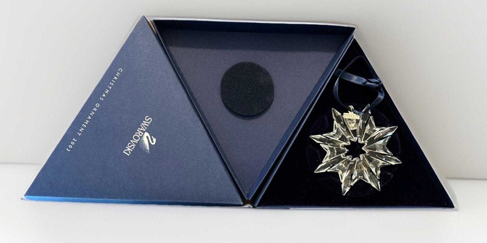 2003 Annual Swarovski Crystal Snowflake Christmas Ornament in Box