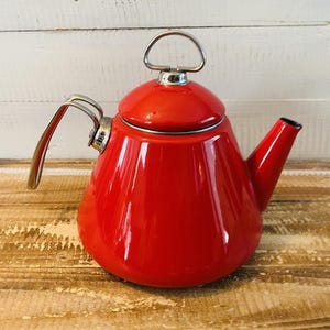 Chantal Red Enameled Cone Tea Kettle Cobalt Blue Inside