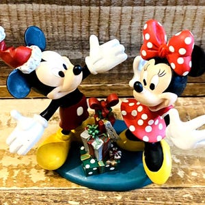 Danbury Mint Disney Perpetual Calendar December Mickey Minnie Mouse Figurine image 9