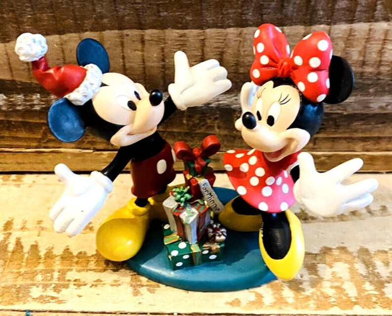 Danbury Mint Disney Perpetual Calendar December Mickey Minnie Mouse Figurine image 7